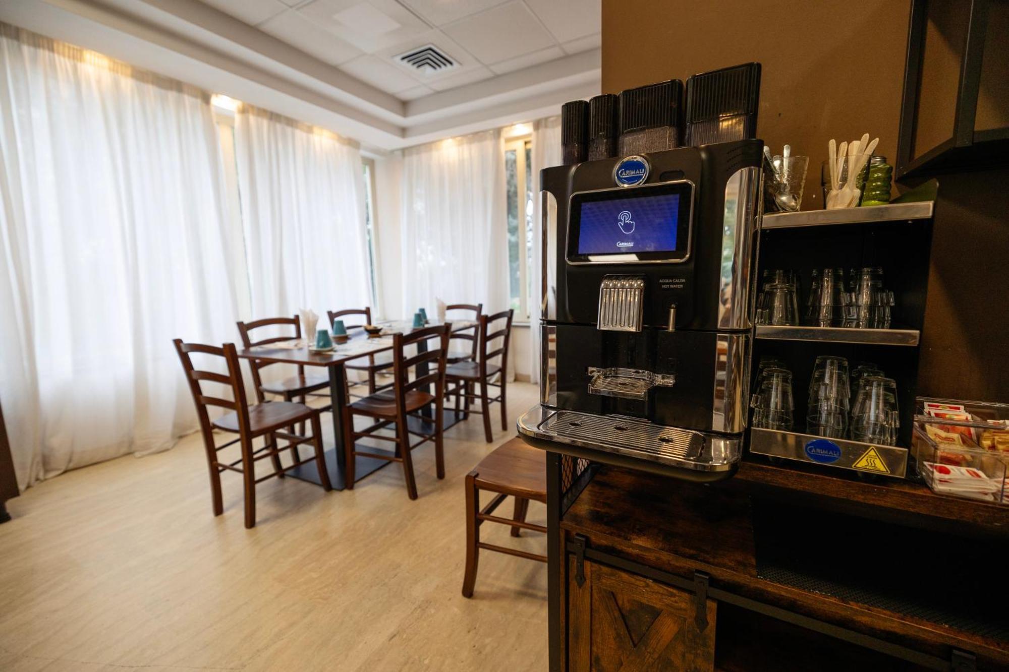 Scheppers Hotel Рим Экстерьер фото