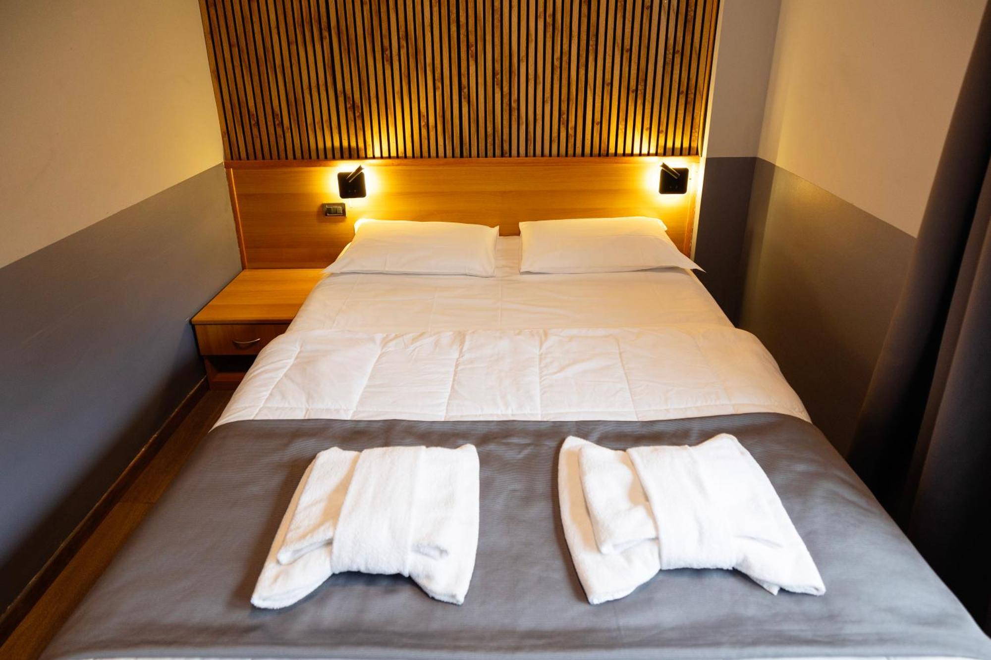 Scheppers Hotel Рим Экстерьер фото